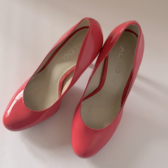 💕Aldo Coral coloured patent leather heels 💕 - Picture 2 of 7